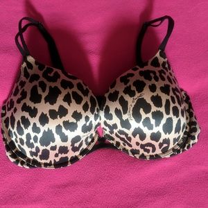 Victoria's Secret Very Sexy push up bra